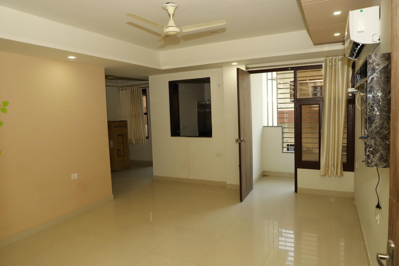 Braj Villas Vrindavan Exterior photo