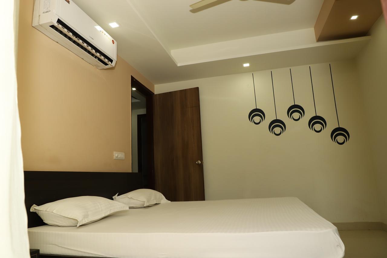 Braj Villas Vrindavan Exterior photo