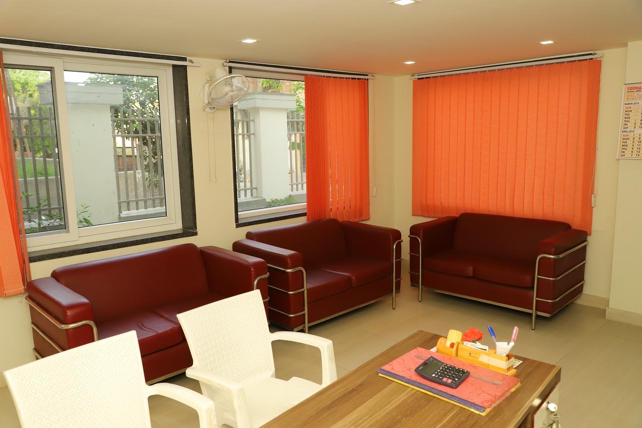 Braj Villas Vrindavan Exterior photo